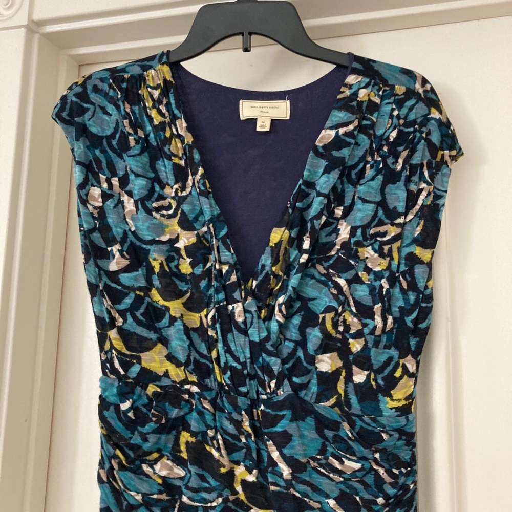 Fantastic flattering Moulinette Soeurs dress.